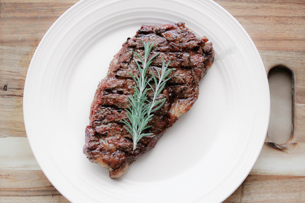 [XL] Dry Aged New York Strip Steak